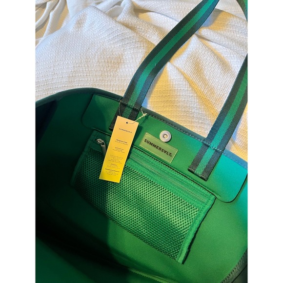 Summersalt Green Neoprene Tote NWT (flaws) - Picture 2 of 6